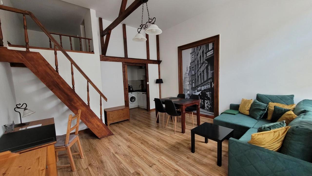 グリヴィツェApartament Old Townアパートメント エクステリア 写真