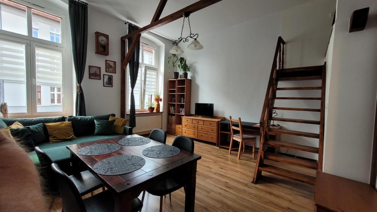 グリヴィツェApartament Old Townアパートメント エクステリア 写真